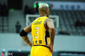 利物浦2-0富勒姆终结三连败，萨拉赫破门先赛领先切尔西4分